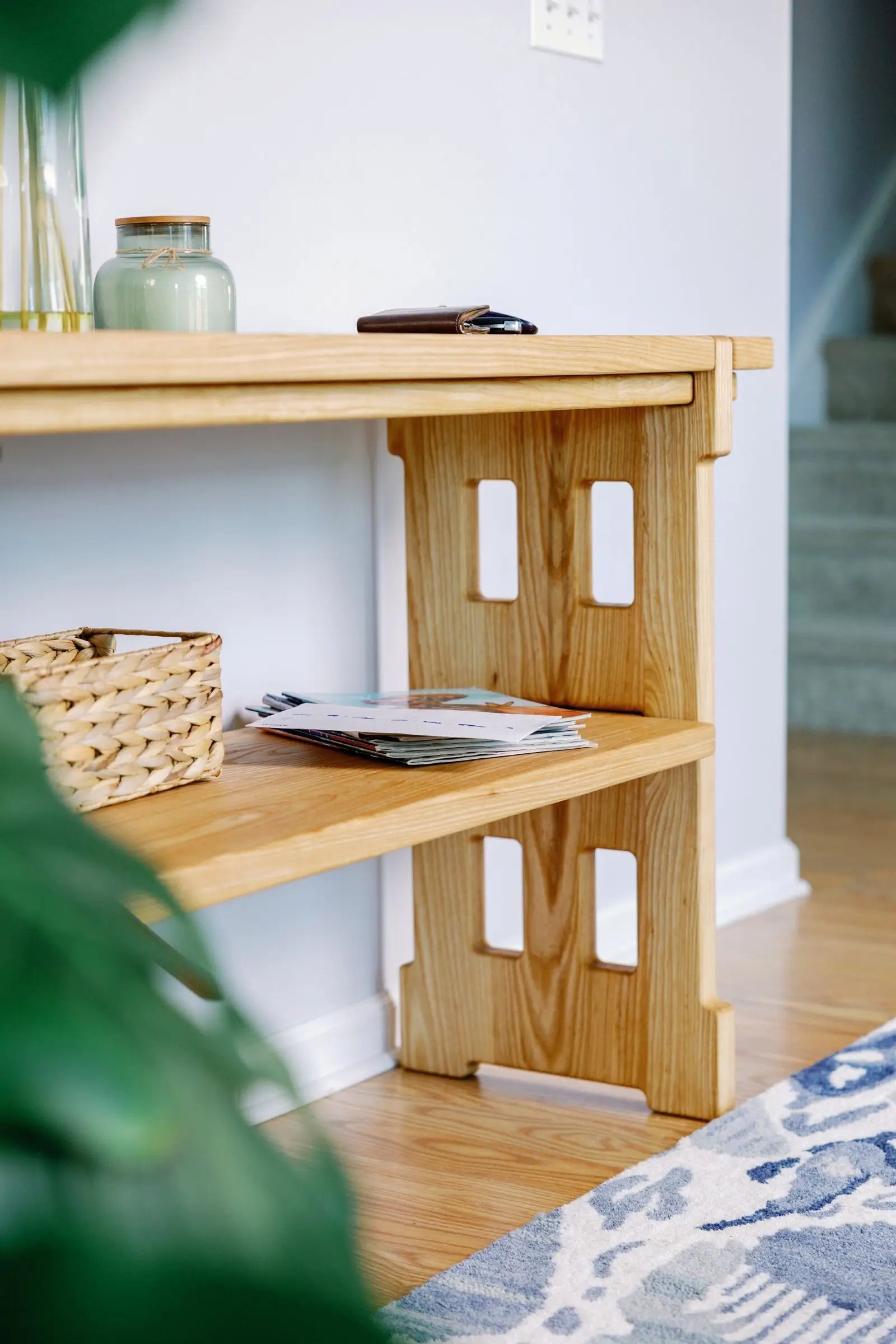 Solid ash entry table – minimalist design with smooth surface and clean lines