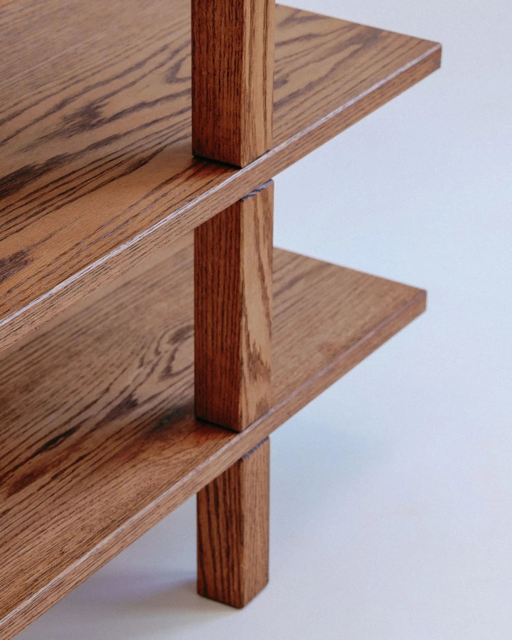 Brown oak shoe shelf – handcrafted wooden organizer for everyday footwear