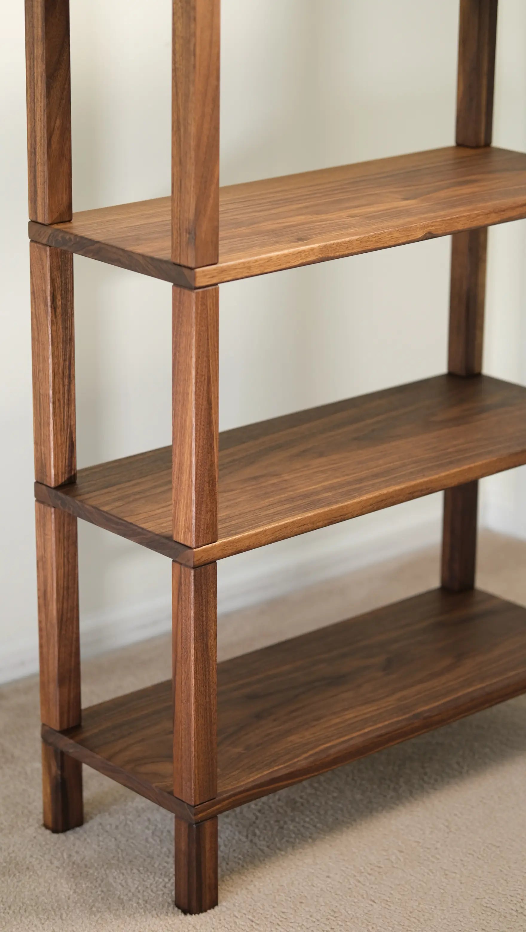 Dark-stained burnnut wood bookshelf – compact and durable shelf for small spaces