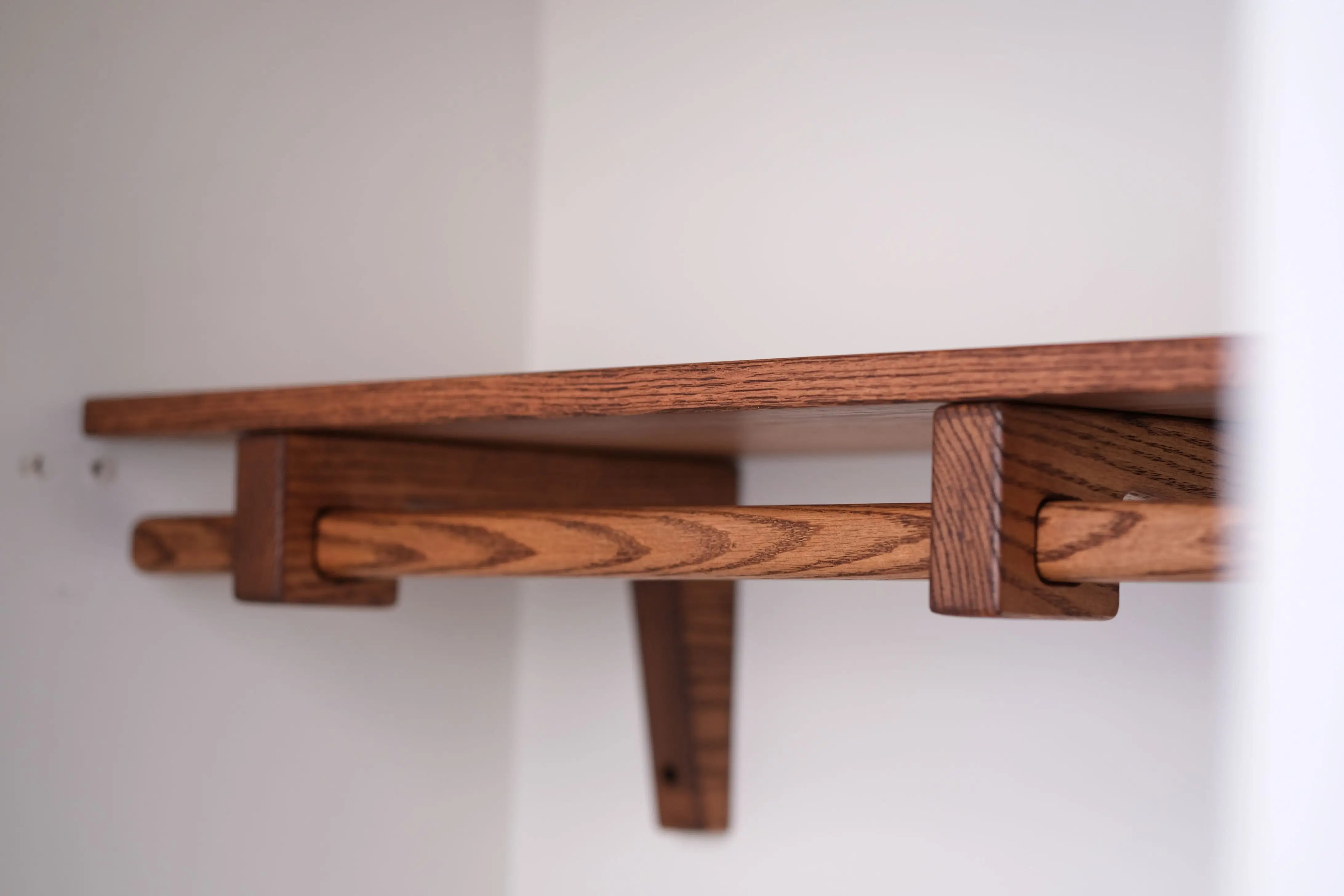 Minimalist wooden closet shelf unit – handcrafted for functional and stylish bedroom storage