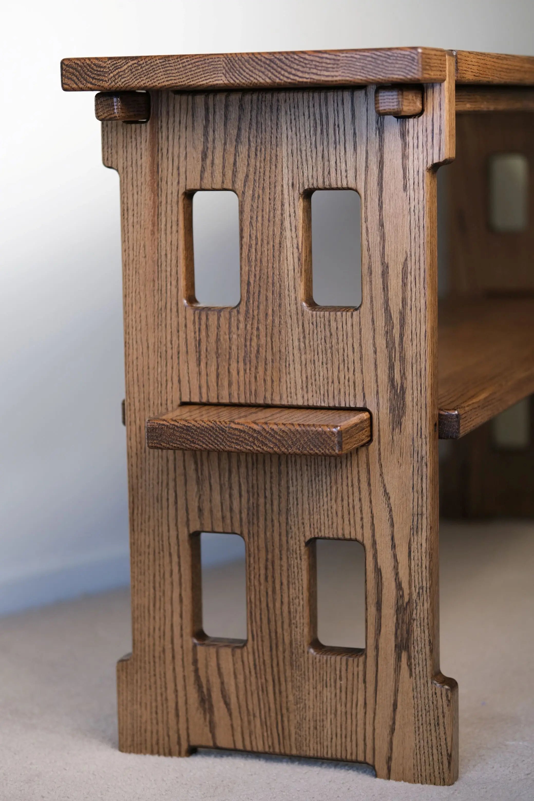 Narrow dark oak hallway table – sleek, space-saving furniture for home entrances