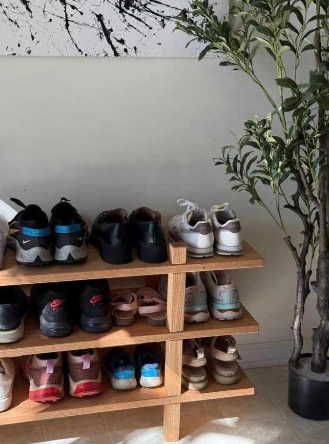 Oak wood shoe organizer with minimalist tiered design – handcrafted rack for entryway or closet storage