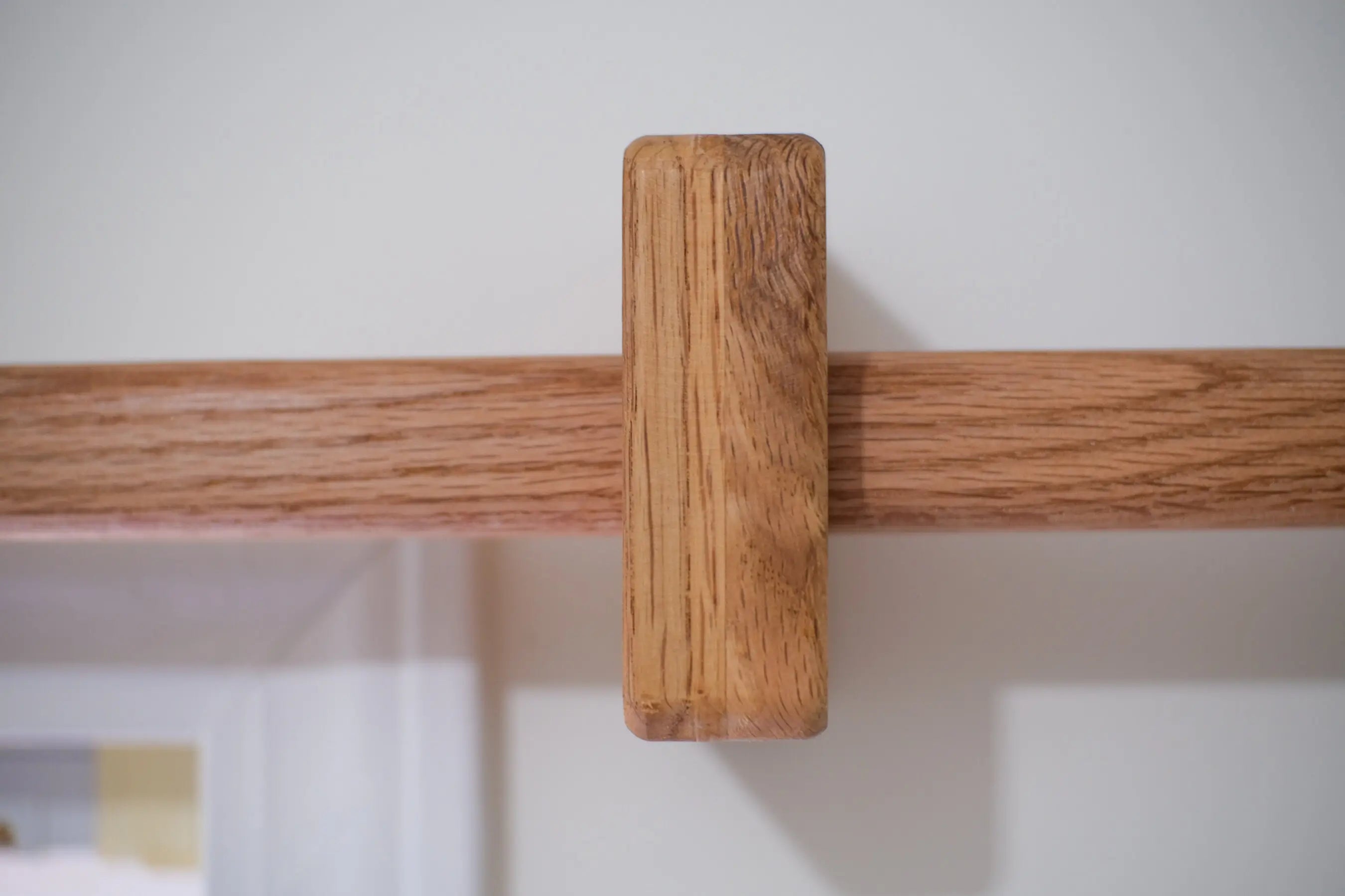 Wooden curtain hardware bracket – smooth edges and durable construction
