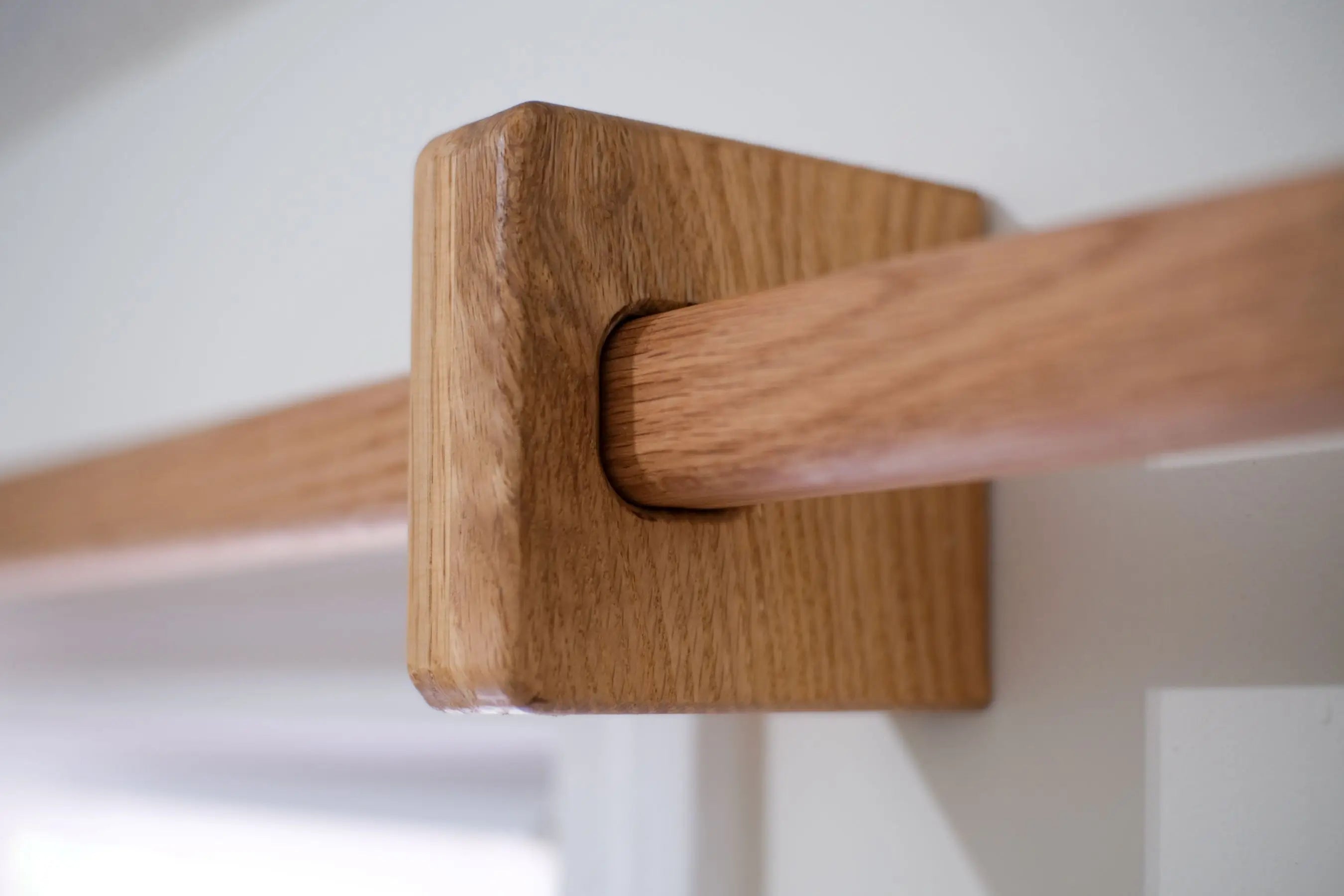 Sustainable wood window rod – functional and aesthetic solution for hanging curtains