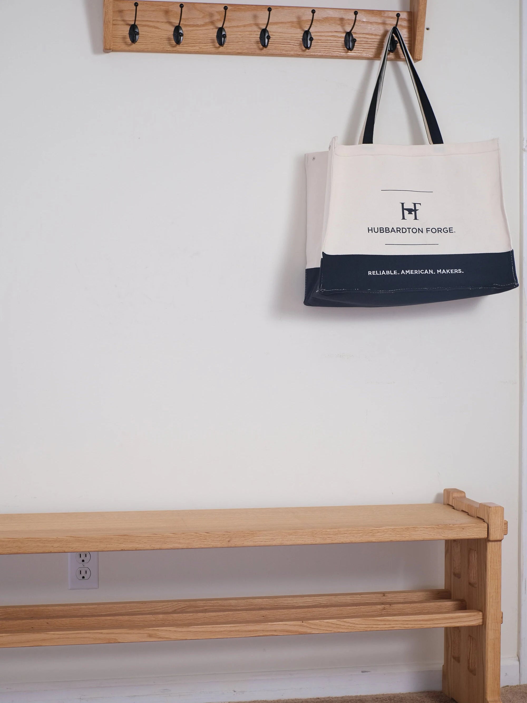 Sustainable solid oak bench – elegant and functional furniture for any room